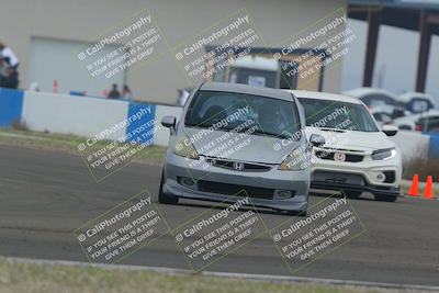 media/Dec-19-2025-Lucky Dog Racing (Fri) [[3b7b1b5fc8]]/Beginner/Session 2 Turn 1/